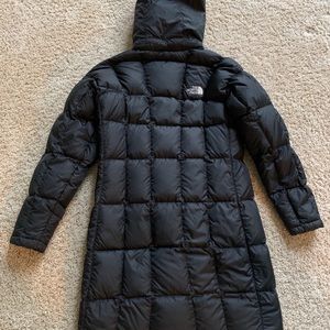 The North Face Jackets & Coats - Women’s Medium The North Face Metropolis Parka The North Face Jackets & Coats - Women’s Medium The North Face Metropolis Parka